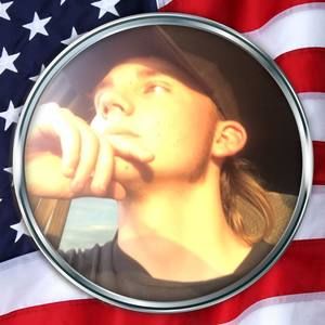 Meet your Posher, Max